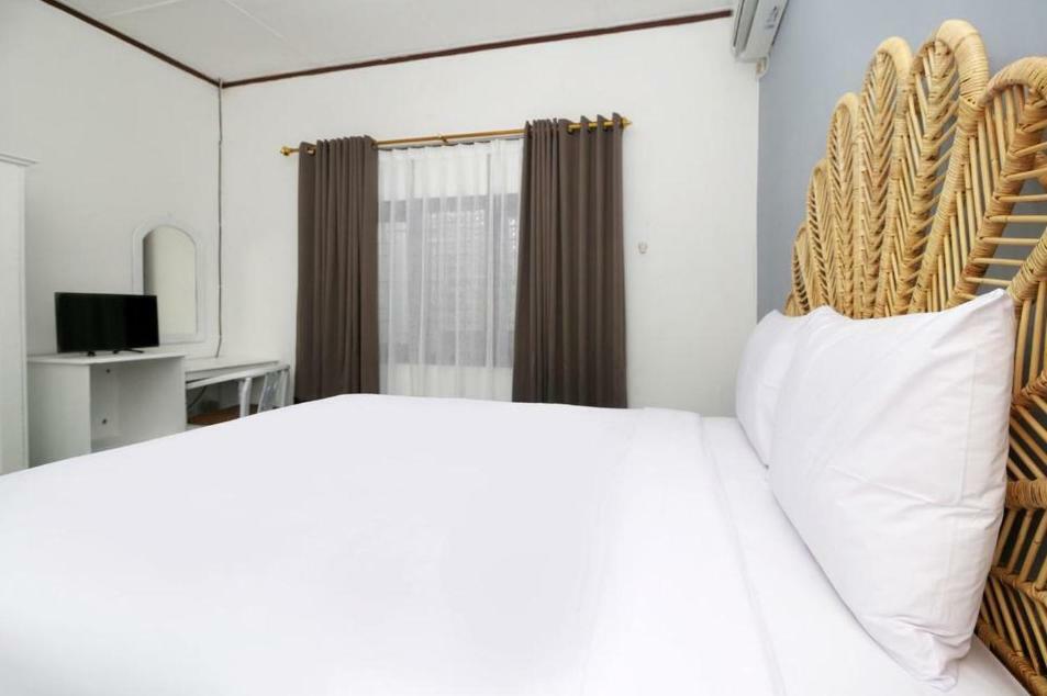 Bed and Breakfast Rarem Bed&Breakfast Bandar Lampung Exterior foto